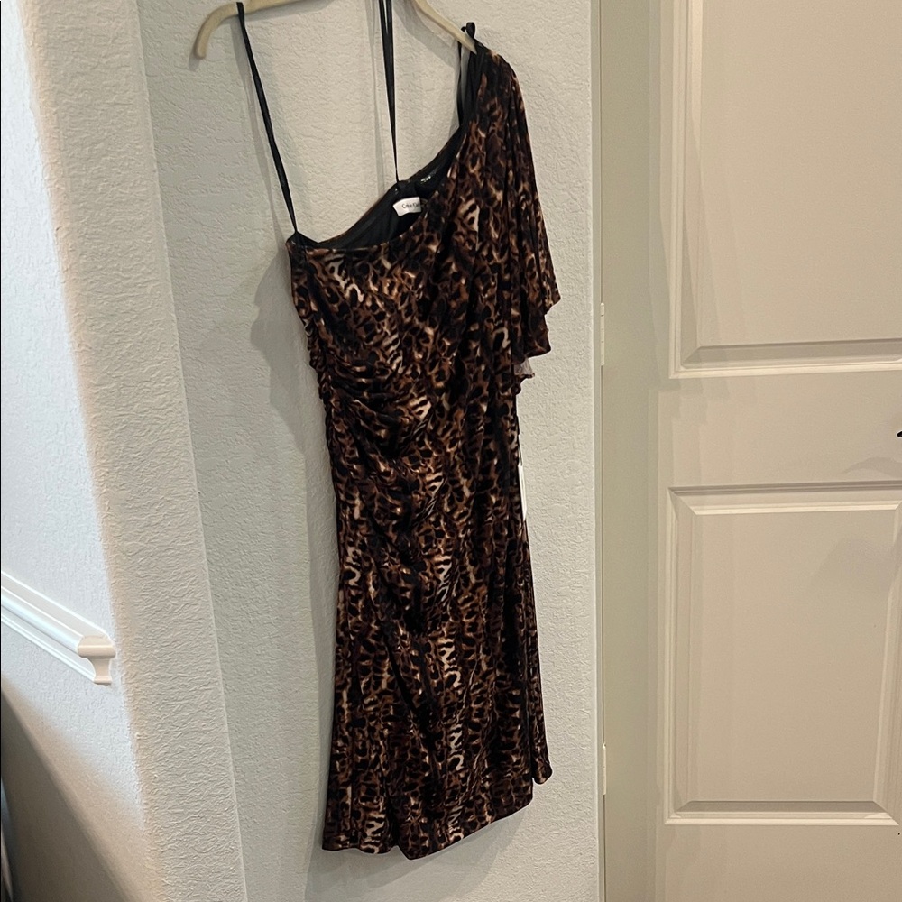 NWT Calvin Klein Leopard Dress- Size 12